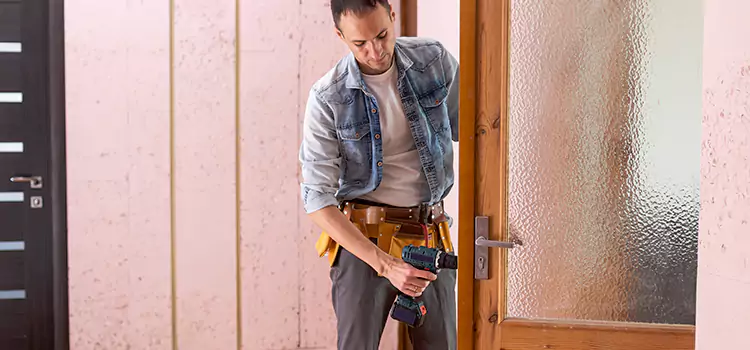Exterior Door Frame Installation Brossard