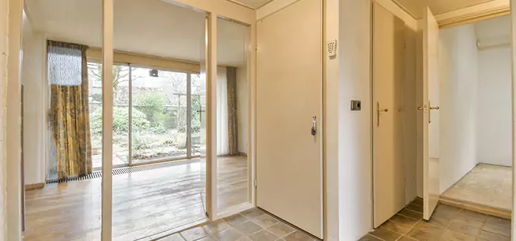 Why Choose Our Pocket Door Experts in Brossard, QC?